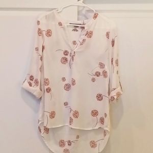 Women's daniel rainn blouse. Medium, polyester,white with pink flowers